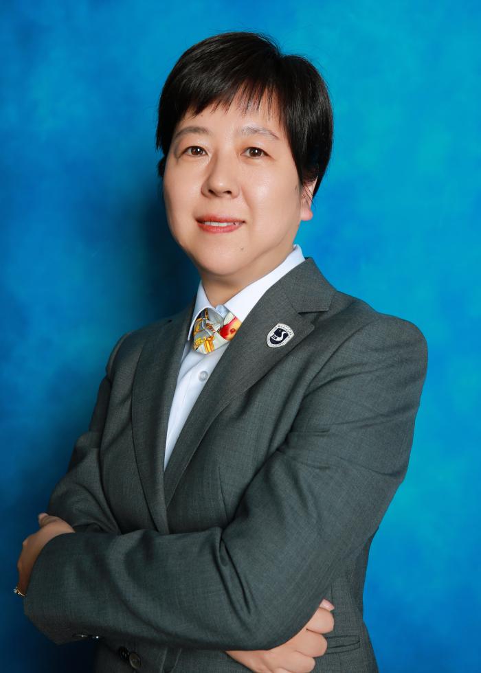 副总校长兼国际部校长 陈黎 Felice Chen